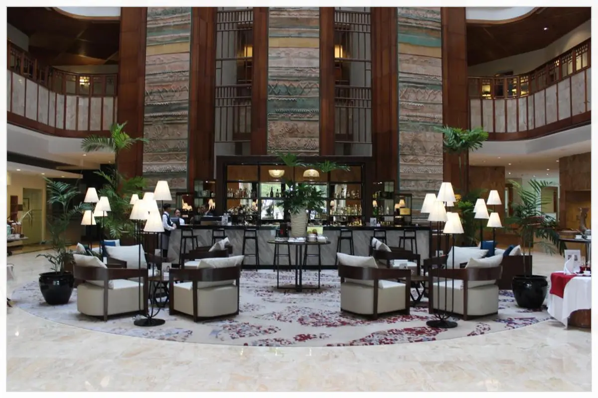 Aryaduta Bandung room and hotel photo 4