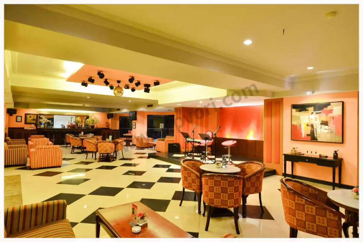 Sari Ater Kamboti Hotel Bandung room and hotel photo 2
