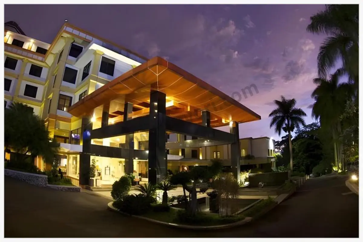 Sari Ater Kamboti Hotel Bandung room and hotel photo 8