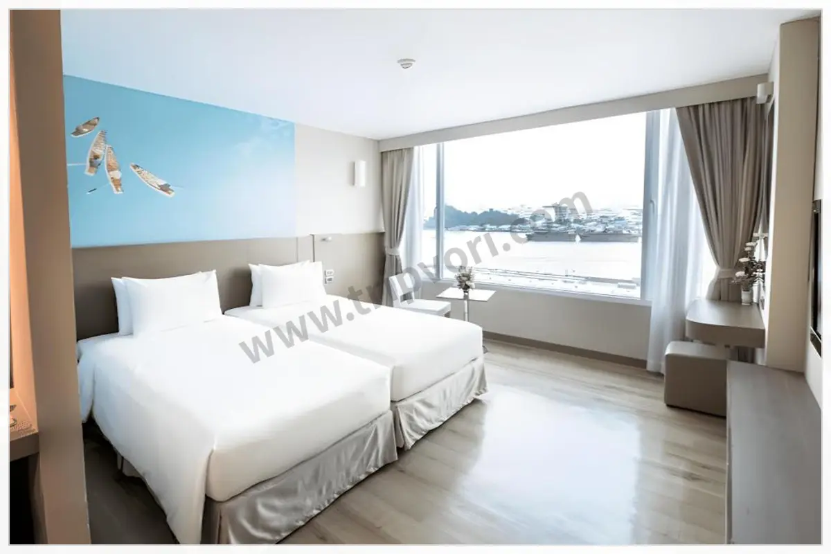 Riverside Bangkok Hotel room and hotel photo 1