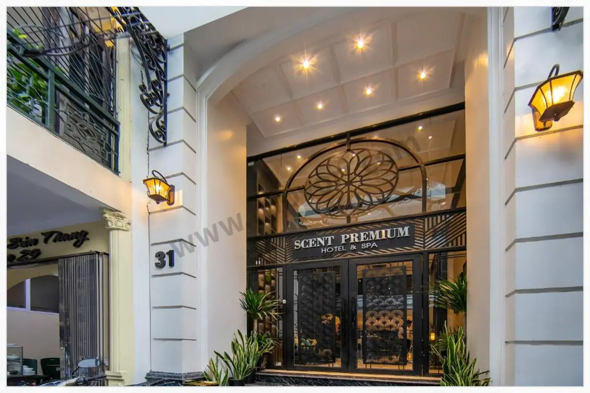 Scent Premium Hotel room and hotel photo 4