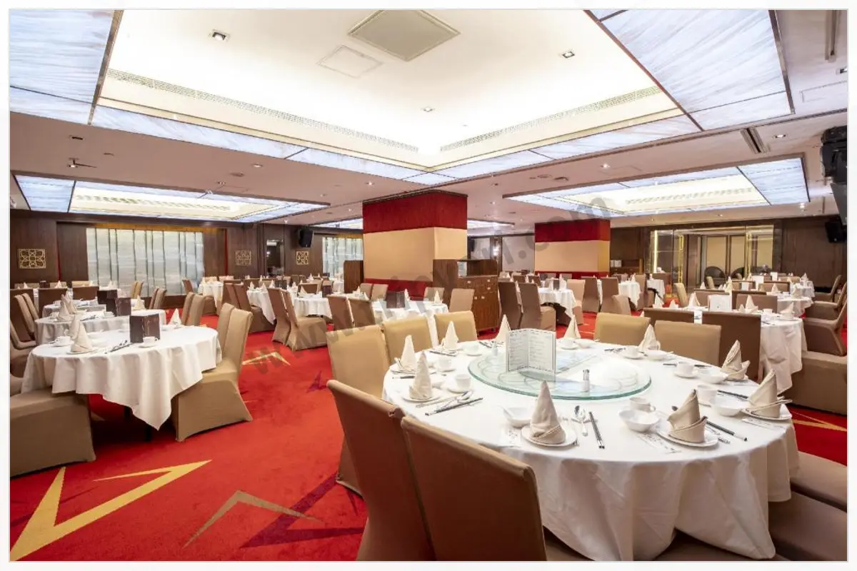 Metropark Hotel Kowloon room and hotel photo 2