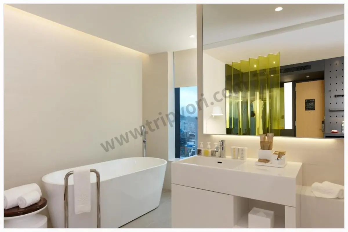The Place Taipei room and hotel photo 7